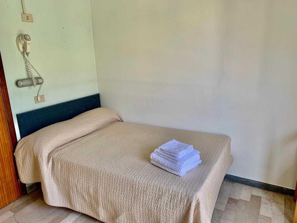 Hotel Levante Convenzionato Oltremare E Italia In Miniatura Riccione Dış mekan fotoğraf
